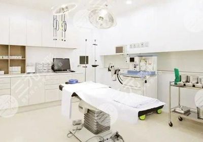 成都植發(fā)醫(yī)院與護理機構(gòu)服務(wù)全解析